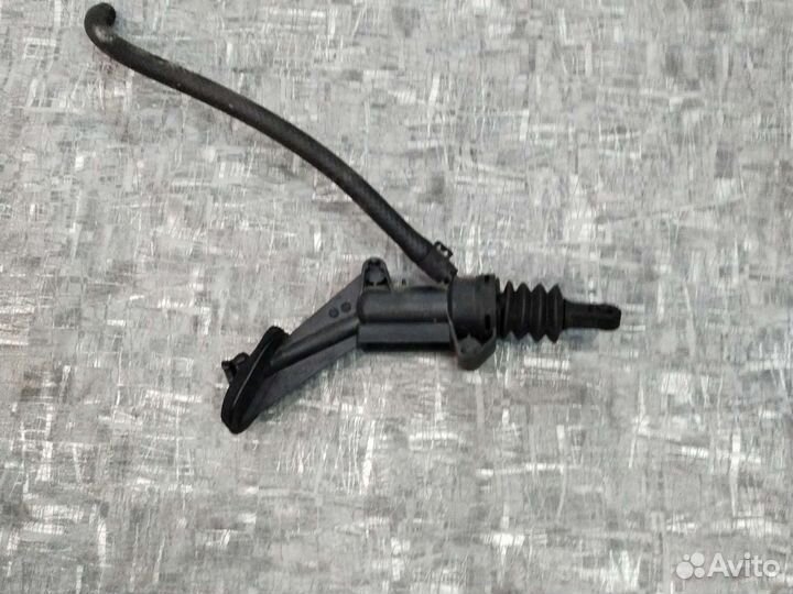 Главный цилиндр сцепления Ford Transit 2 2006-2013