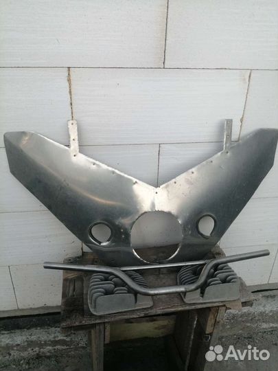 Щиток руль и другими запчасти на иж