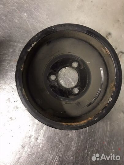 Шкив помпы z/a16-18xer f14/16/18d4 Opel Chevrolet