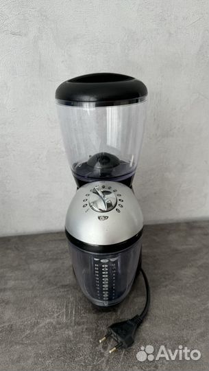 Кофемолка delonghi