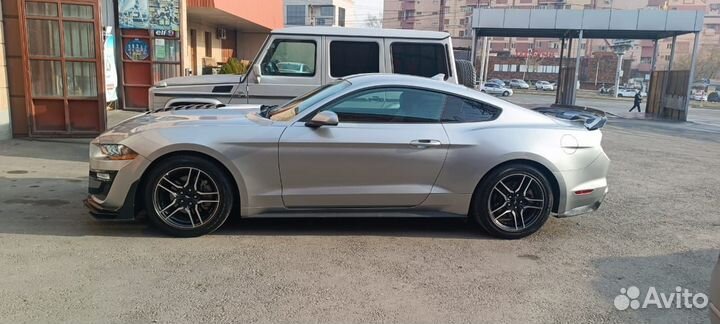 Ford Mustang 2.3 AT, 2022, 22 000 км