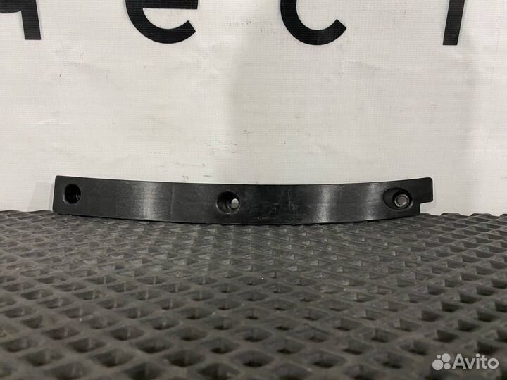 Панель уплотнительной резинки Volvo FH5 23544527