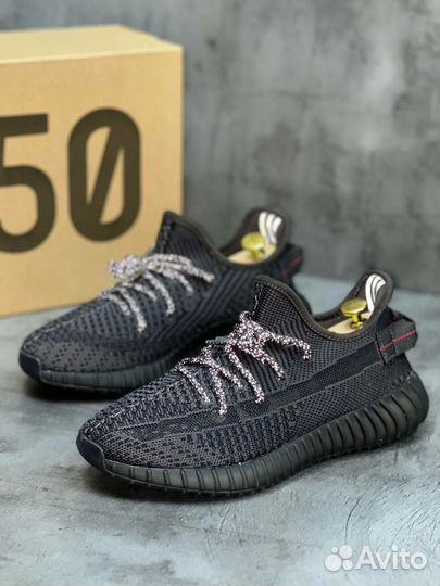 Adidas yeezy 350 кроссовки