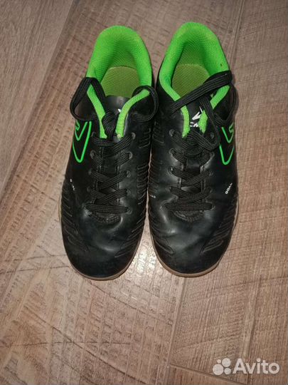 Детские футбольные бутсы 31 размер