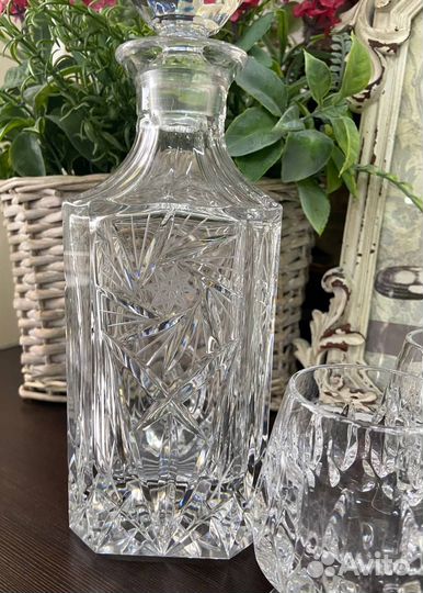 Роскошный, хрустальный штоф ручной работы