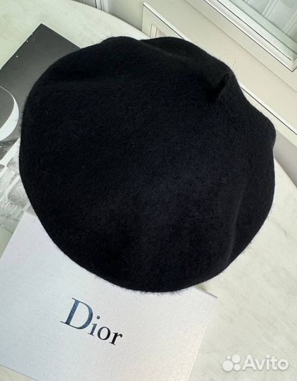 Теплый берет Dior