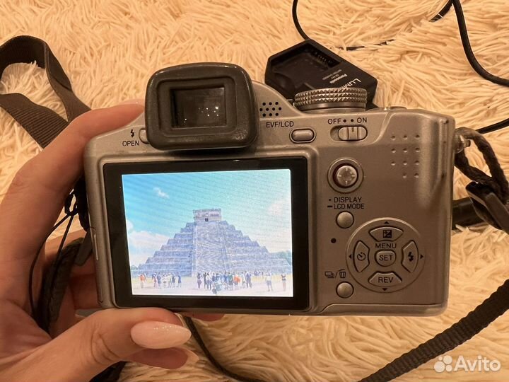 Цифровой фотоаппарат panasonic