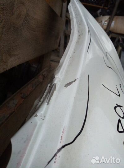 Крыло левое Suzuki Grand Vitara J20A 2011