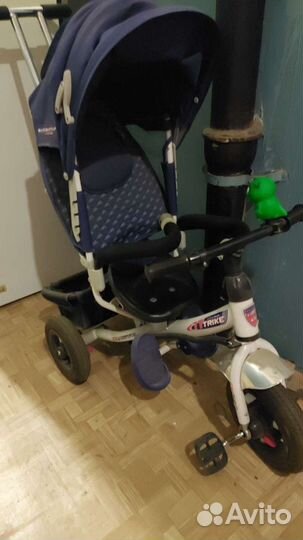 Детский велосипед с ручкой