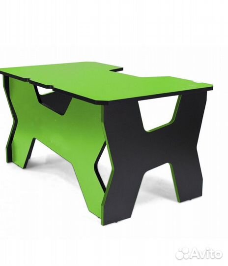 Стол геймерский компьютерный