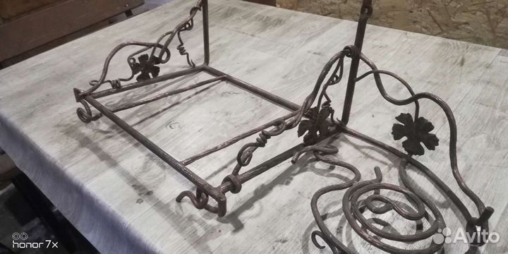 Полка навесная кухонная под свч