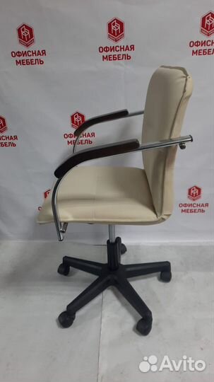 Офисное кресло Samba