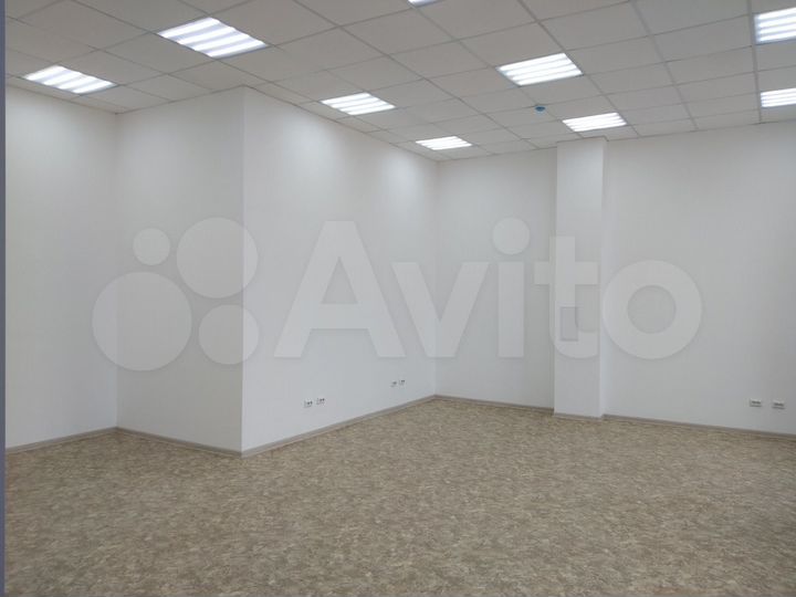 Продам торговую площадь 57 м2