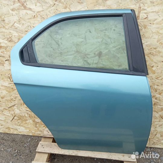 Дверь Alfa Romeo 156 первое поколение