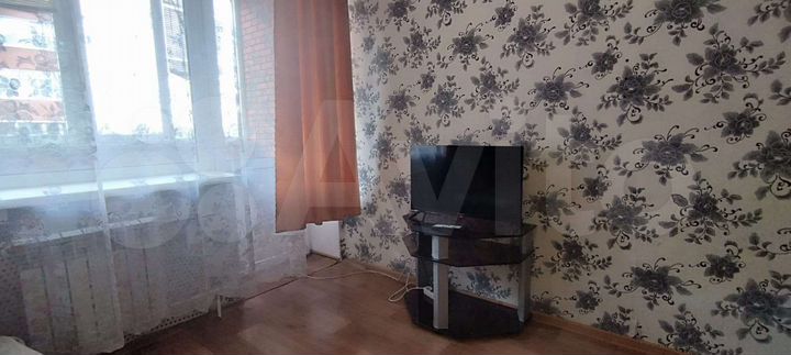 2-к. квартира, 50 м², 3/5 эт.