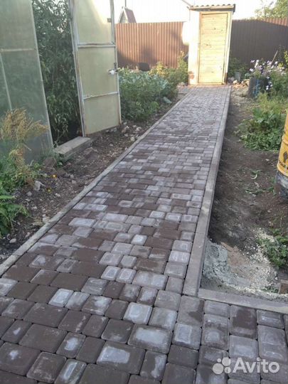 Укладка тротуарной плитки и брусчатки