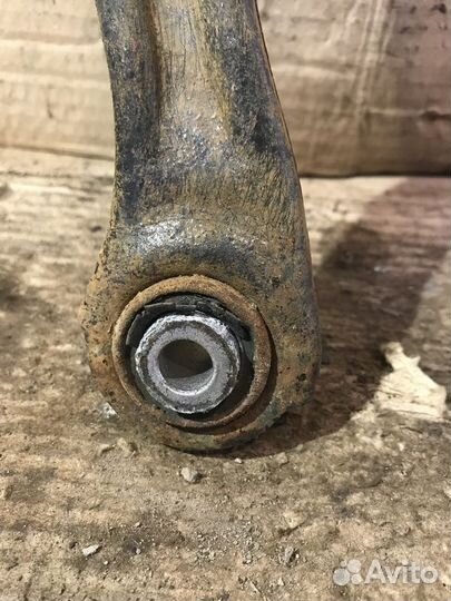 Рычаг задний левый Mercedes-Benz CLK-класс