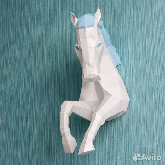 Настенная декоративная фигура лошади. Паперкрафт