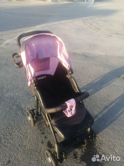 Детская прогулочная коляска