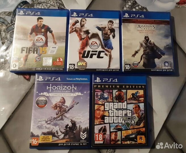 Sony PS4 slim 1tb