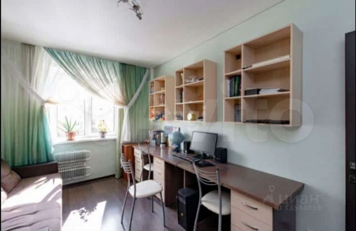 3-к. квартира, 74 м², 4/10 эт.