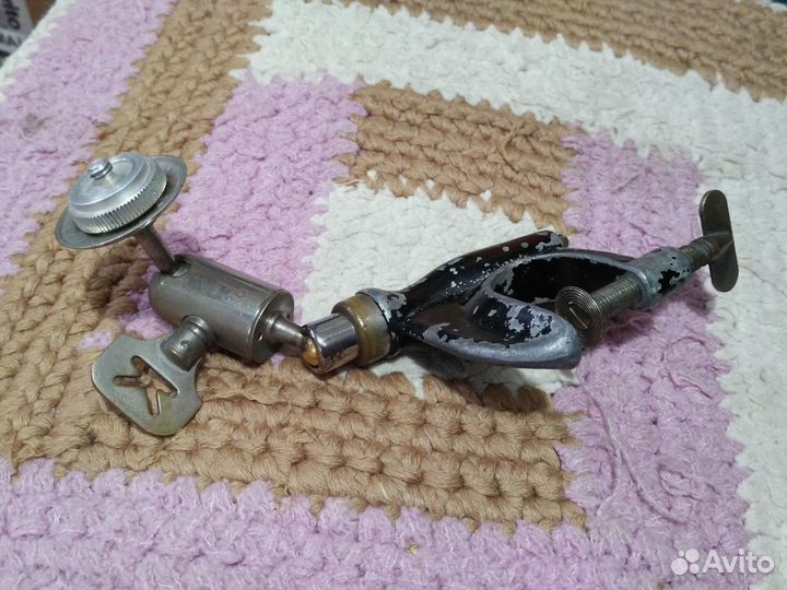 Антикварный фотоштатив карманный. Германия