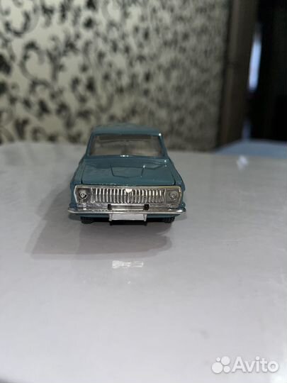 Волга газ М24-01 без ми модель 1:43