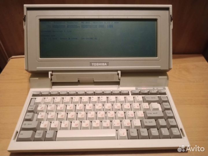 Toshiba T1000