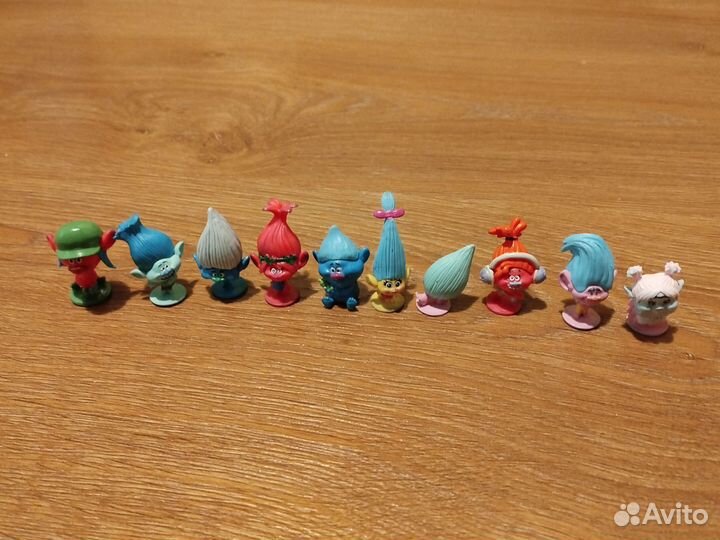 Тролли фигурки из яиц