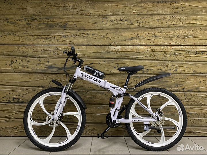 Велосипед на литых дисках складной белый