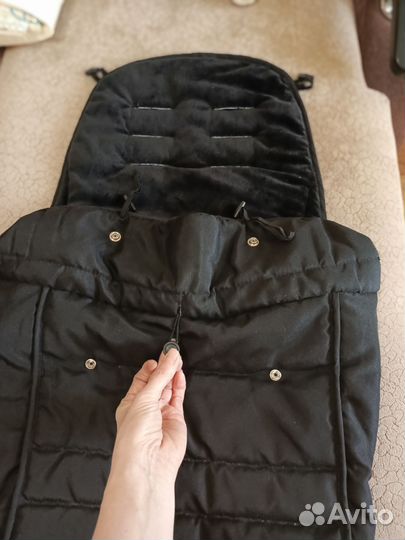 Утепленный чехол на ножки в прогулочную коляску