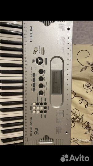 Синтезатор Medeli m5