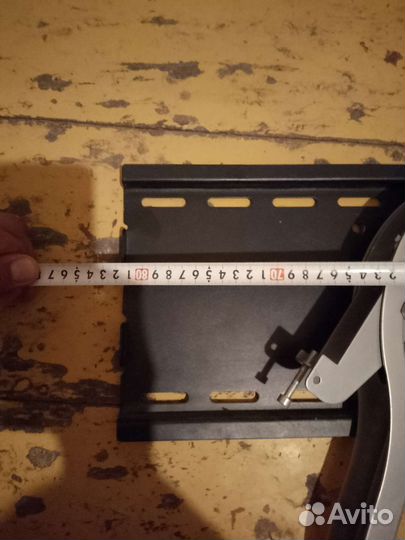 Крепление для телевизора на стену