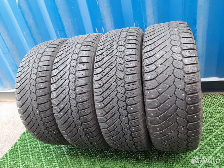 Continental ContiIceContact 195/65 R15 104T