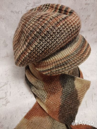 Головные уборы женские