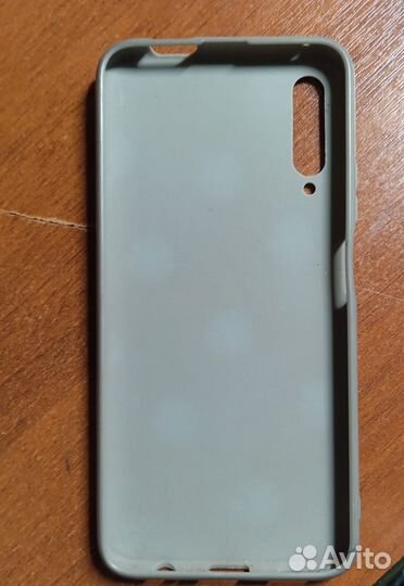 Чехлы на телефон Huawei