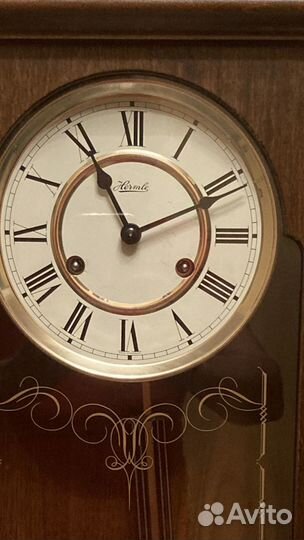Часы настенные hermle