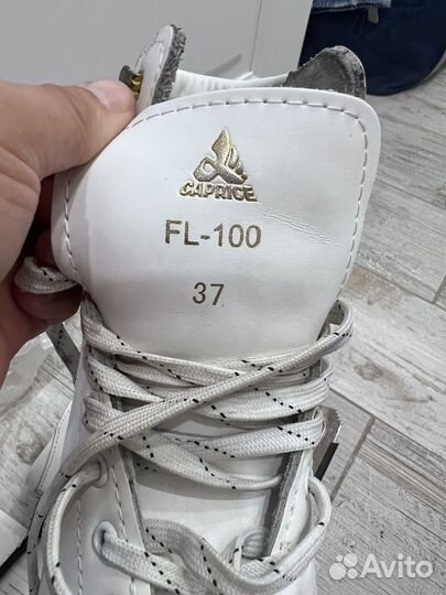 Коньки фигурные жен Alpha caprice