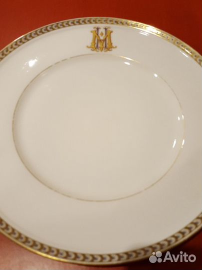 Антиквврные тарелки, Франция