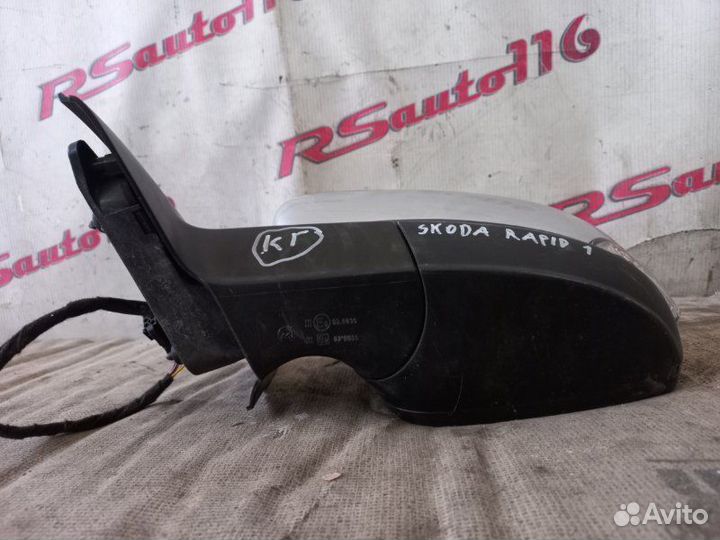 Зеркало заднего вида переднее левое Skoda Rapid 1