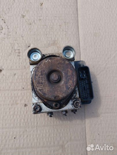 Блок абс Mitsubishi Lancer 9 1.6 МКПП