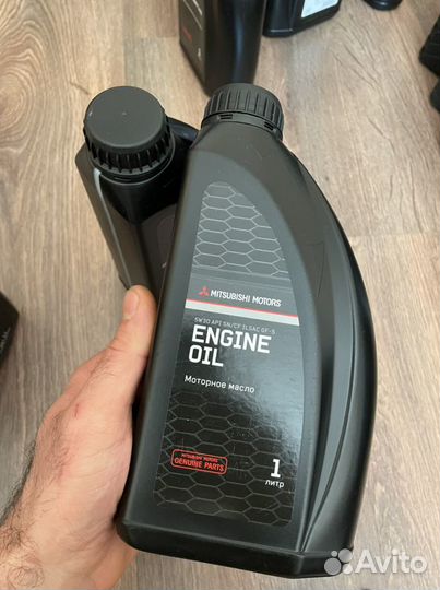 Моторное масло 5w30 Mitsubishi