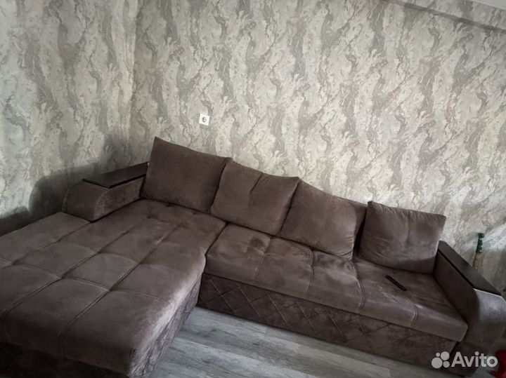 Угловой диван бу