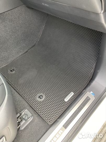 Коврики EVA для Toyota Land Cruiser 100/200/330