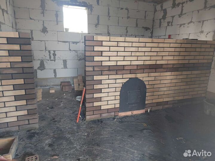 Бригада строителей