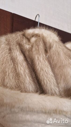 Шуба из кролика с капюшоном из норки