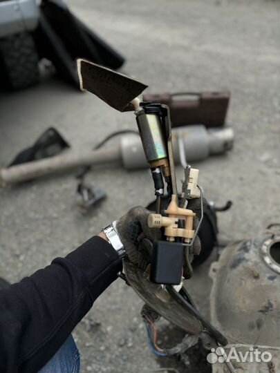 Бензонасос Subaru Forester EJ205