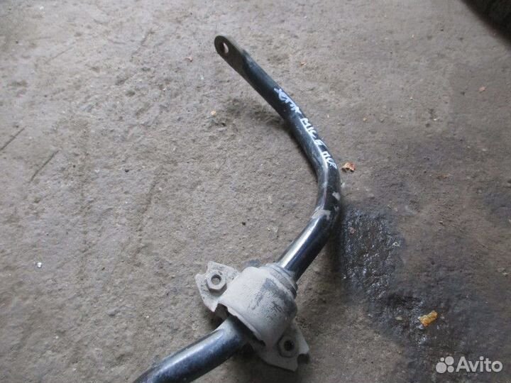 Стабилизатор передний VW Jetta 2006-2011