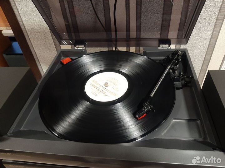 Музыкальный центр sharp