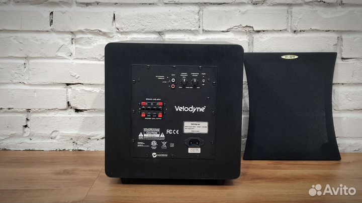 Мощный сабвуфер Velodyne Impact 10 BVE (USA)